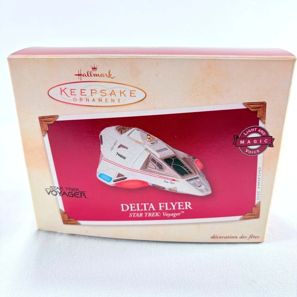 Hallmark Ornament Star Trek Voyager Delta Flyer 2002 Light Voice Boxed